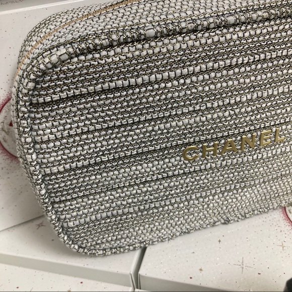 CHANEL STAY POLISHED Manicure Set - Picture 5 of 6